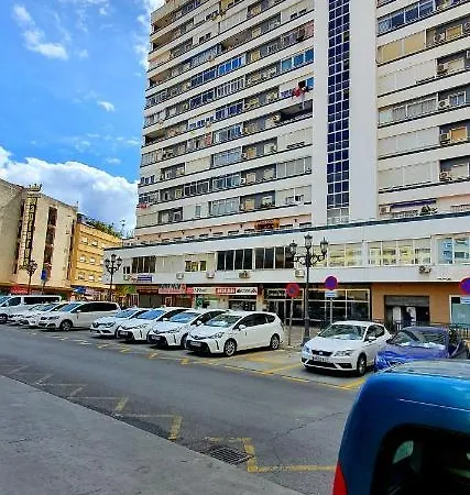 Torremolinos Centro Holidays 公寓